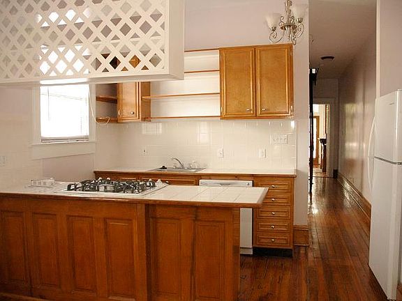 4th image of 4305 S Carrollton Ave #A