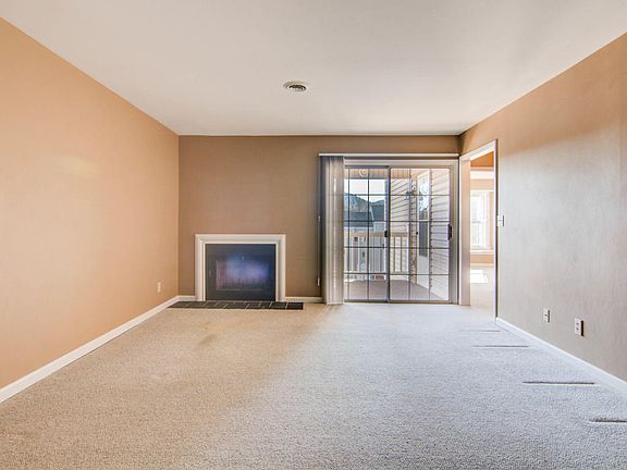 4th image of 3039 Winterberry Dr