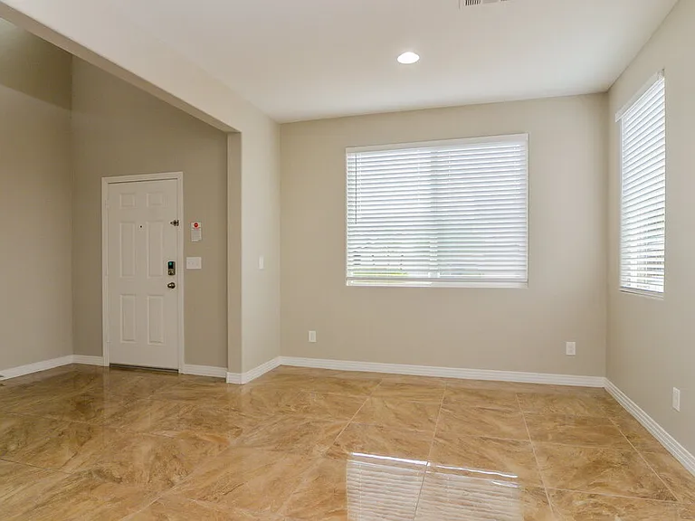 1109 Buckhorn Cove St — Photo 11