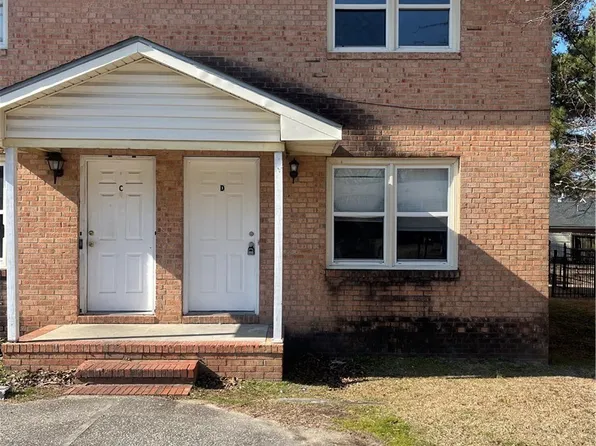 4937D Galveston Dr, Fayetteville, NC 28303