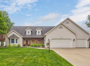 6737 Deer Run Trl, Saginaw, MI 48603