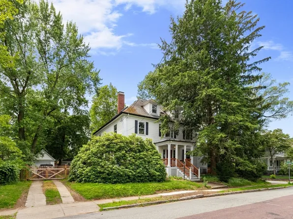 12 Windermere Ave #1, Arlington, MA 02476