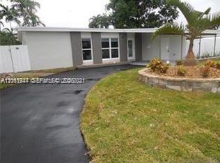 6540 W 11th Ave, Hialeah, FL 33012