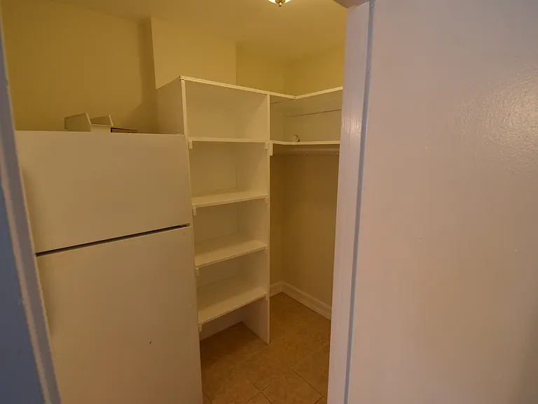1121 Arlington Blvd #435 — Photo 5