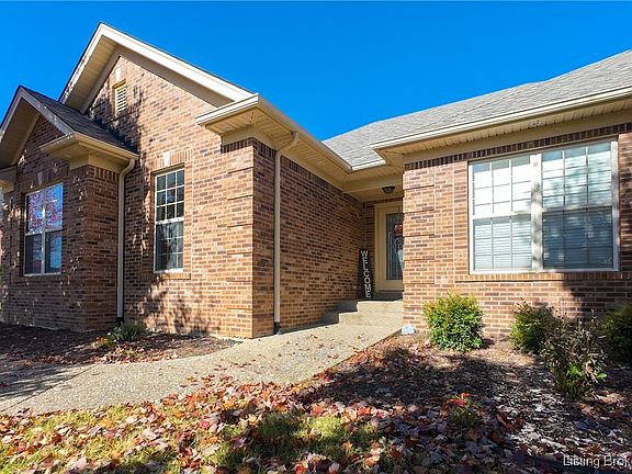 3rd image of 997 Heritage Way