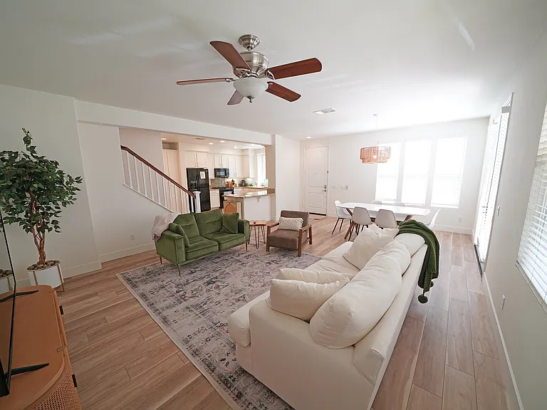 28635 N Pietro Dr #1 — Photo 4