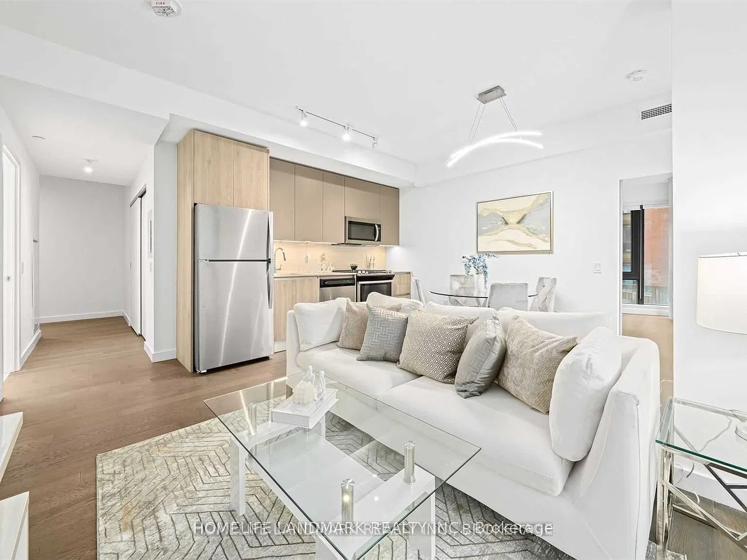 2 bed, $3,300 — Photo 4