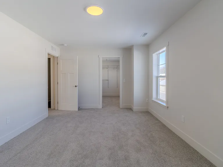 Premier Place II — Photo 13