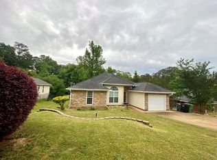 4640 Hiddenwoods Dr, Columbus, GA