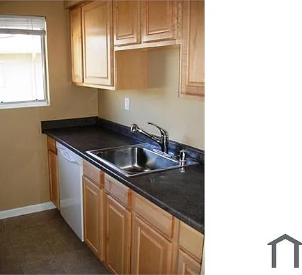 2 bed, 900 sqft, $2,600 — Photo 3