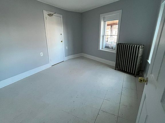 5th image of 364 North St APT 7