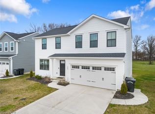 139 Wildflower Dr, Elyria, OH 44035