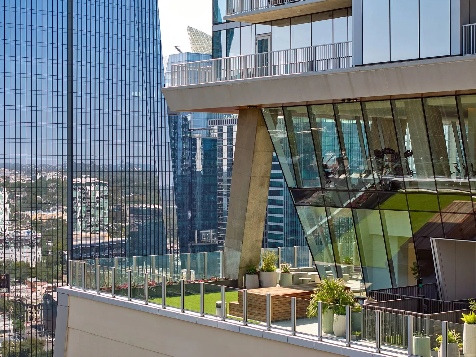 The Residences at ATX Tower — Photo 4
