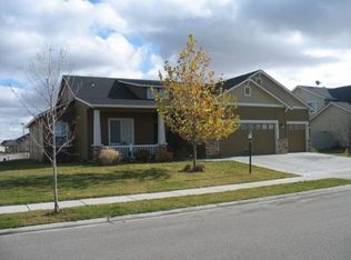 1682 N Vinefera Ave, Kuna, ID 83634