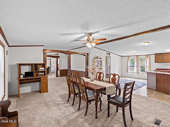 5th image of 2495 Carroll Drive