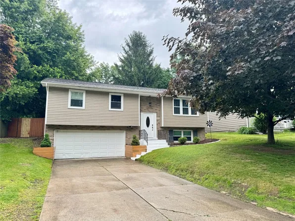 457 Glenridge Rd, Erie, PA 16509