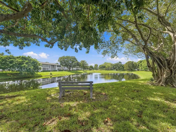 116 LYNDHURST F #116, Deerfield Beach, FL 33442