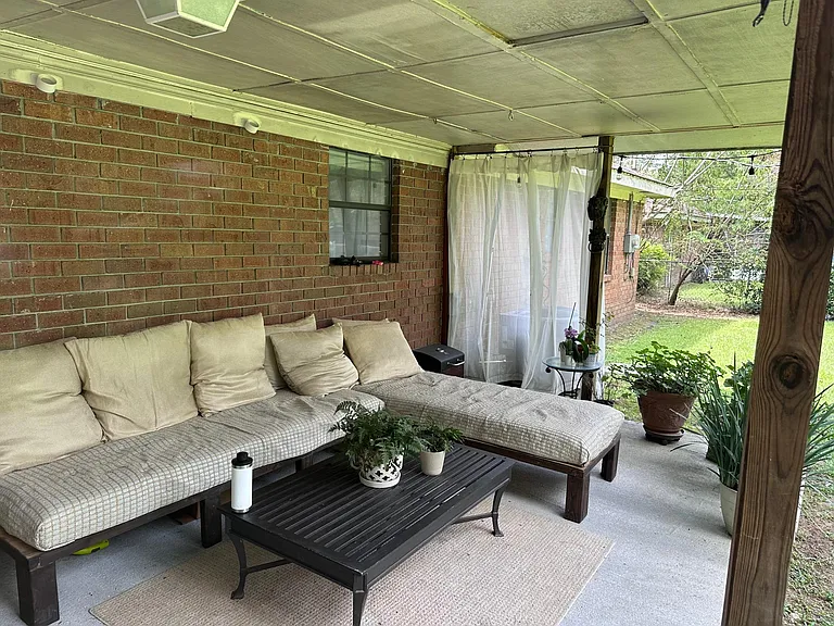 106 Middleton Dr — Photo 15