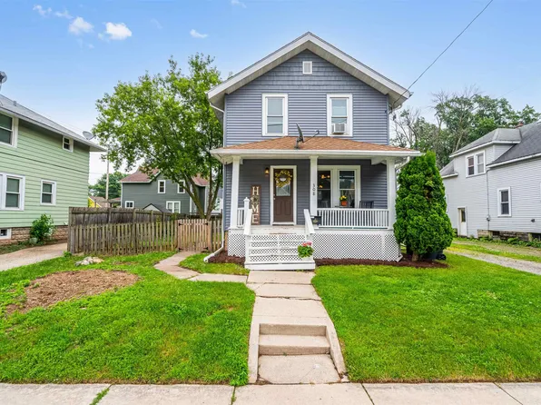 308 Van St, Neenah, WI 54956