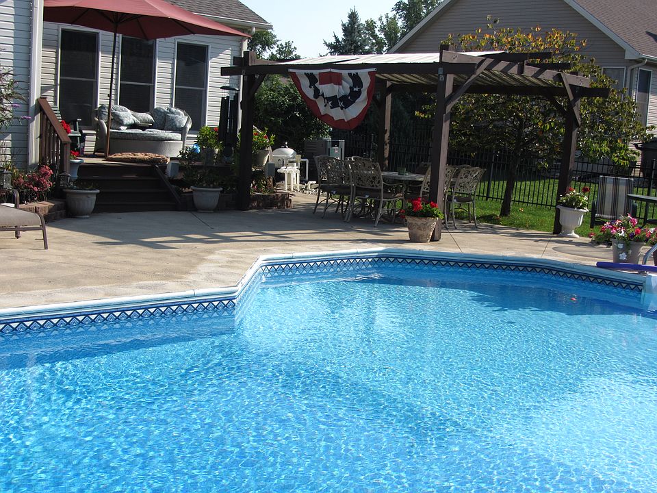 1st image of 177 Westchester Dr