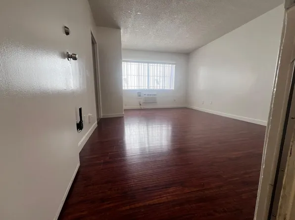 918 S Kenmore Ave, Los Angeles, CA