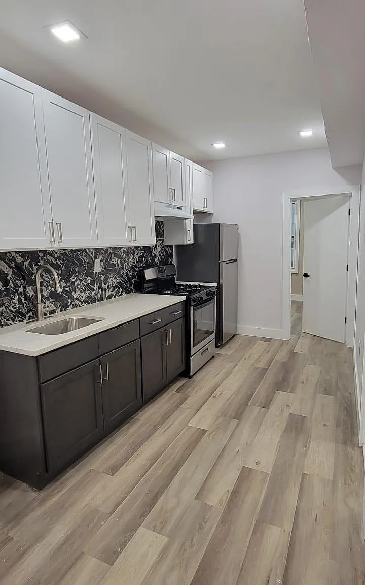 2 bed, $2,295 — Photo 1