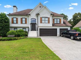 30 Meadowbridge Dr, Cartersville, GA 30120