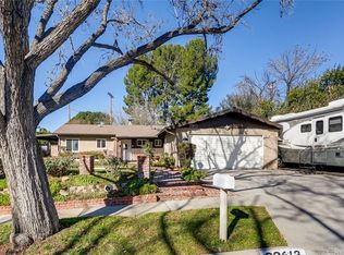 22613 Los Rogues Dr, Santa Clarita, CA 91350