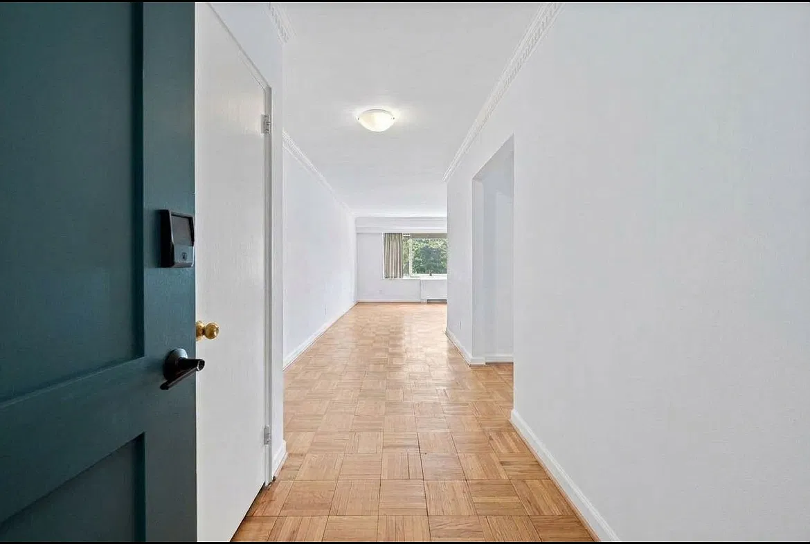 3 bed, 1950 sqft, $4,500 — Photo 2