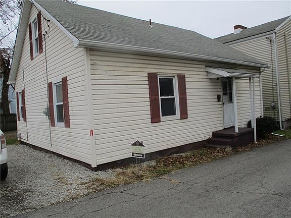 2nd image of 908 School St