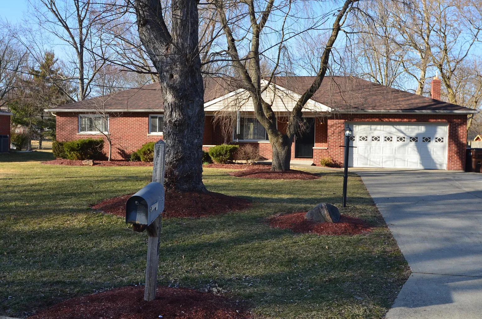 115 Castanea Dr photo 1