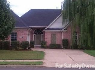 976 Cully Rd, Cordova, TN 38018