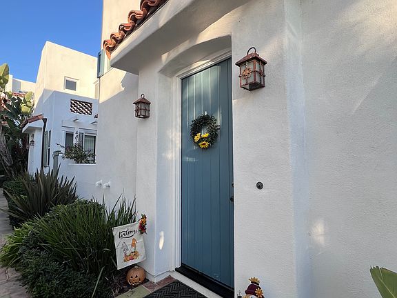 4th image of 4834 Coronado Ave
