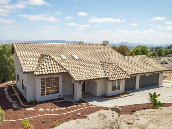 21726 Prospect St, Perris, CA 92570