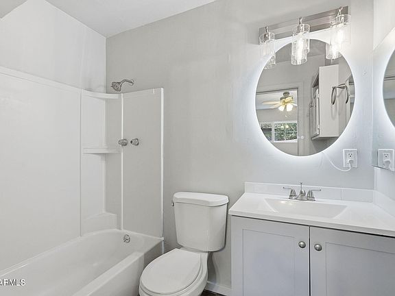 3rd image of 2206 W RANCHO Drive