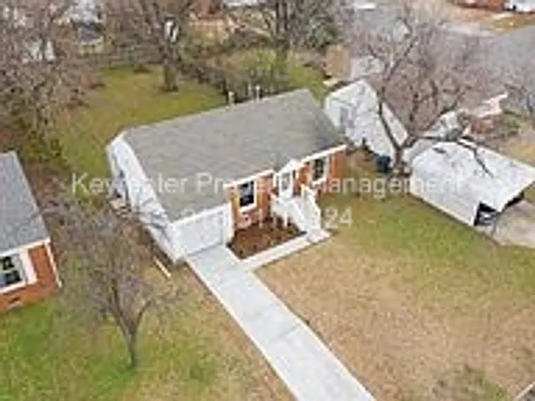 537 S Marion Ave — Photo 8