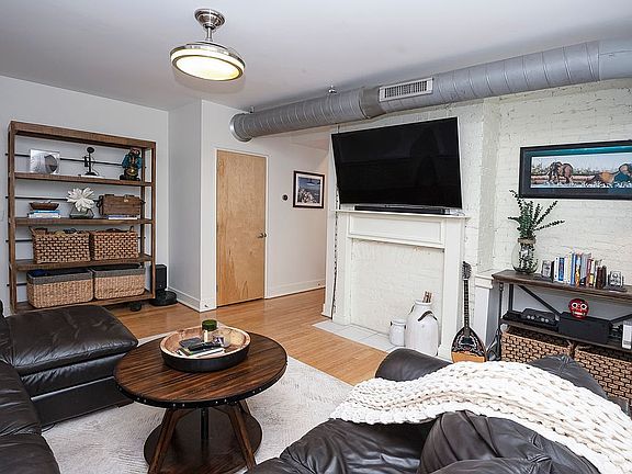 4th image of 1207 Republic St Unit 201-B