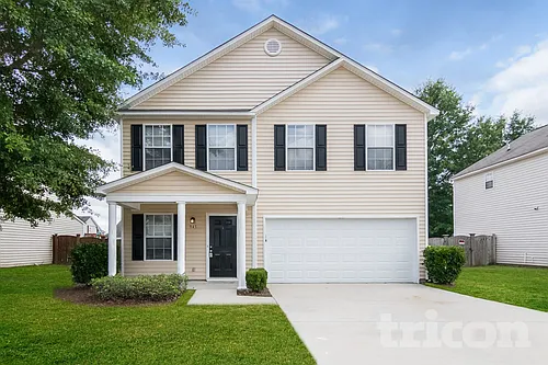 945 Schofield Ln Photo 1