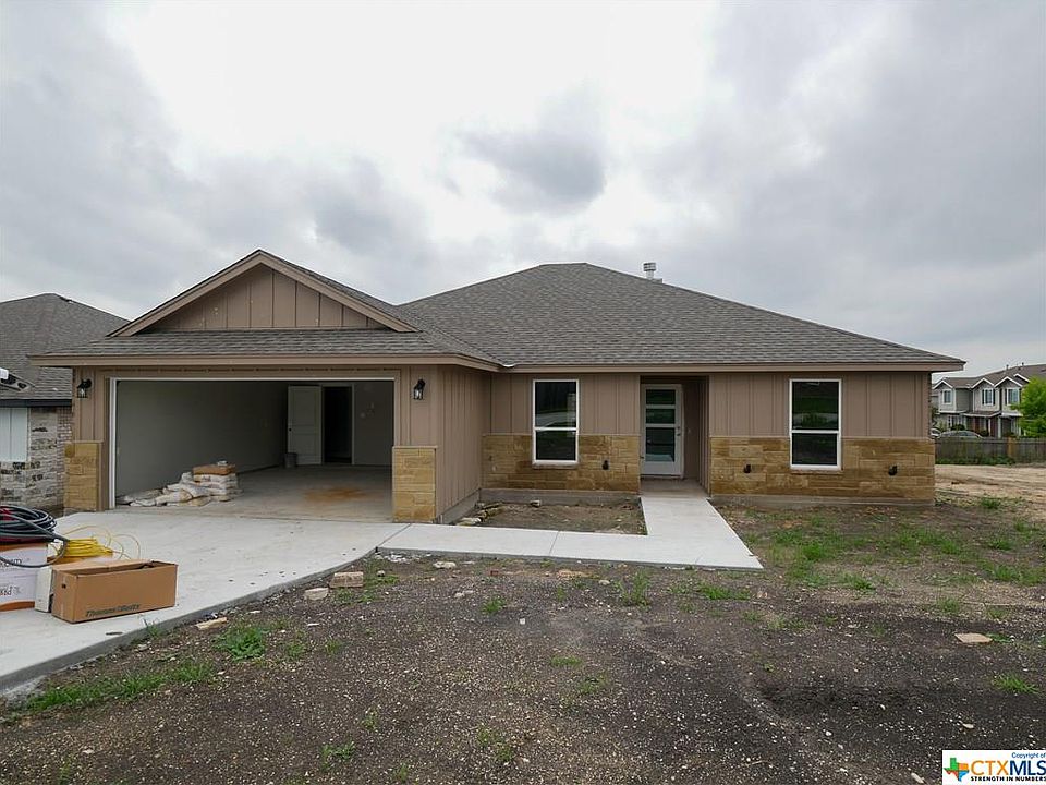 1st image of 1813 Fawn Creek St