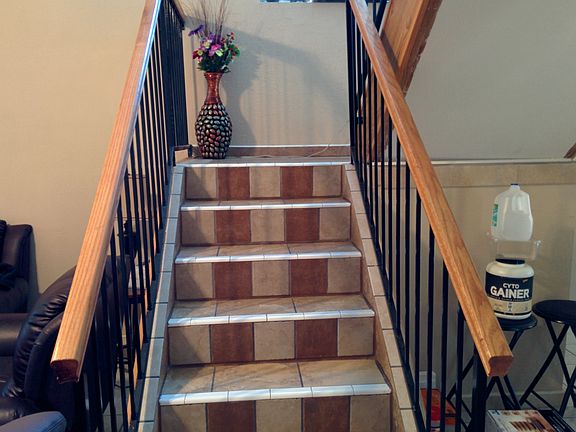 3rd image of 1570 Pebblewood Dr