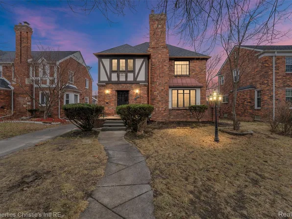 16814 Edinborough Rd, Detroit, MI 48219
