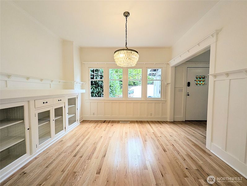 3rd image of 1713 33rd Avenue