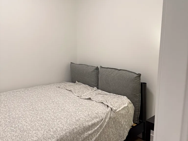 1380 Pridham Ave #211 — Photo 12