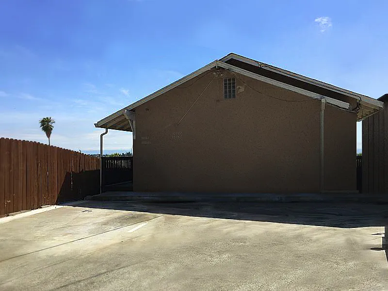 16008 Maubert Ave photo 1