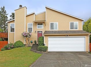 5063 35th St NE, Tacoma, WA