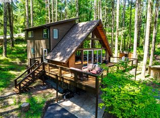 79 Tioga Dr, Cottage Grove, OR 97424