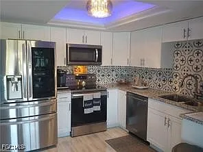 2 bed, 2.0 bath, 1150 sqft, $3,300 — Photo 3