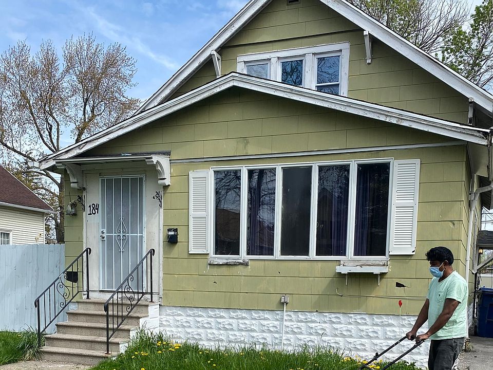 1st image of 184 Shirley Ave