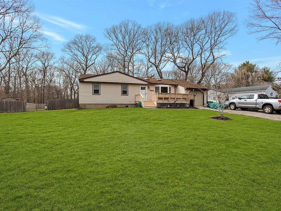 1st image of 205 Horton Ct