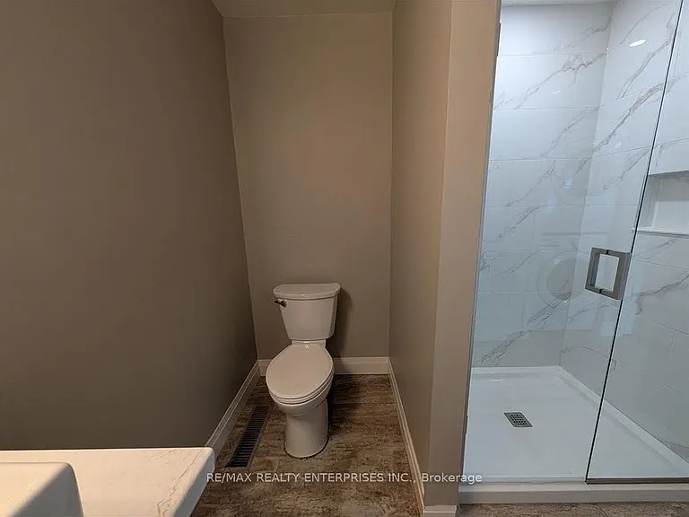 1093 Gallagher Rd #A — Photo 12